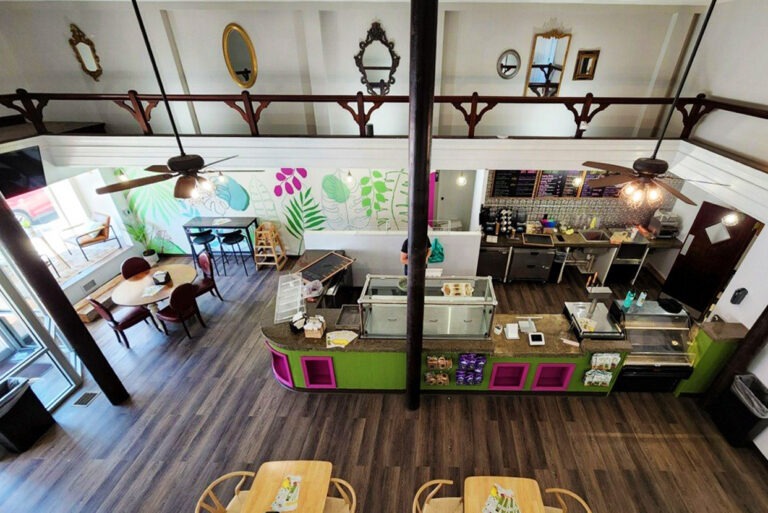 Quakertown PA Juice Smoothie Acai Bowl Plant Based Cafe Raw Replenish